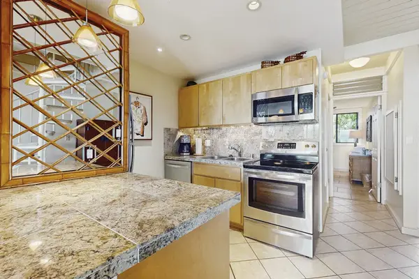 Chef Ready Kitchen With Granite Counters