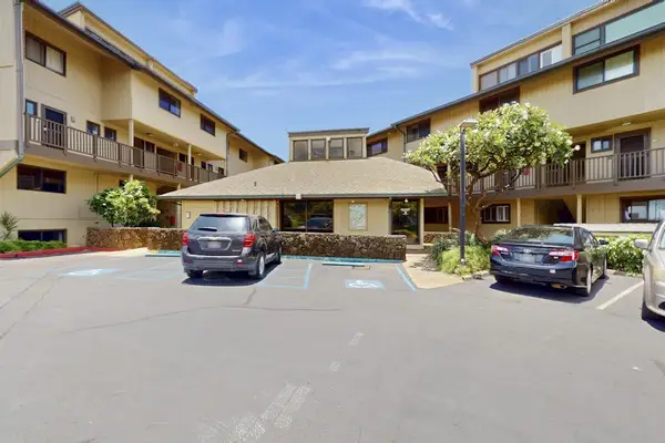 Convenient On-Site Parking For Easy Daily Excursions