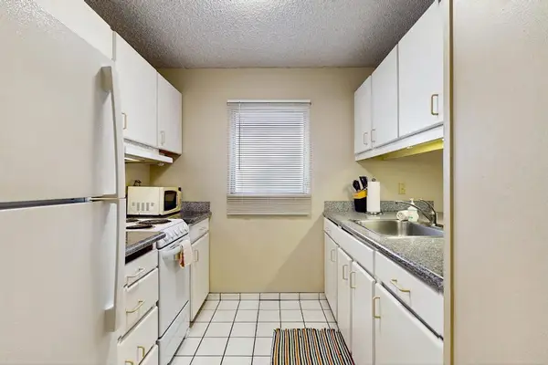 Prepare Your Favorite Meals in the Full Kitchen