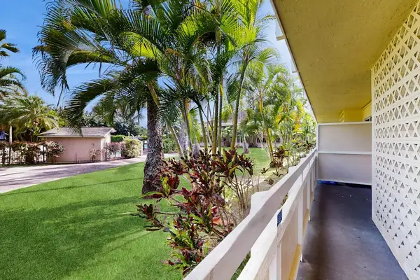 Private Lanai with Tropical Garden Views