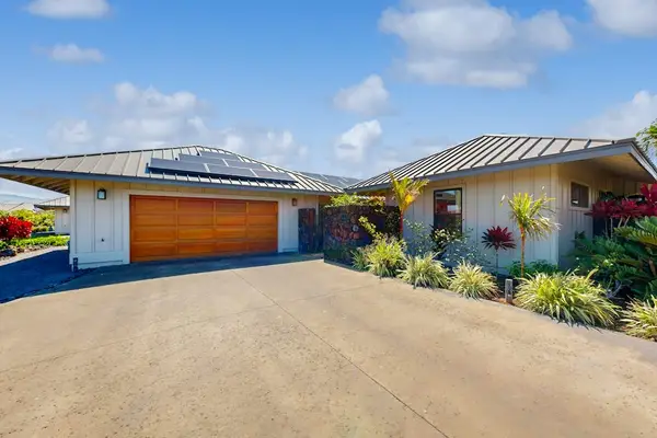 Private Driveway With Convenient Parking