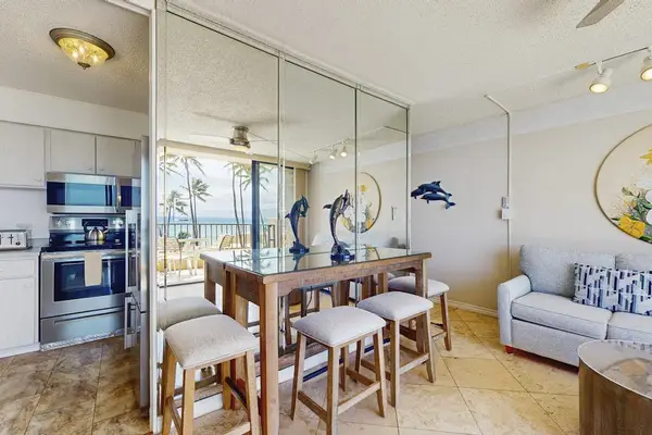Open Dining For Memorable Gatherings
