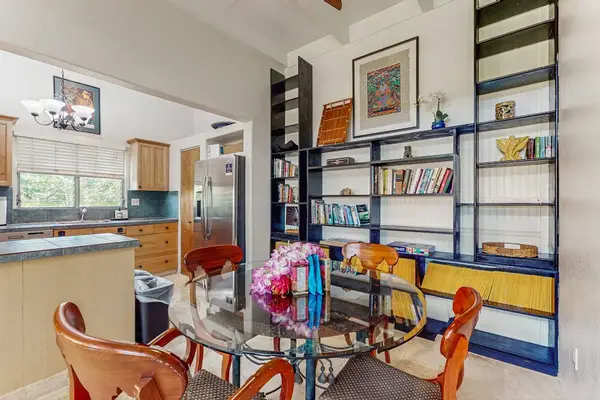 Dining Nook with Custom Built-in Shelving & Seamless Kitchen Flow