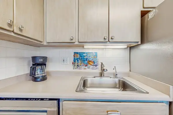 Warm Wood Coastal Kitchen