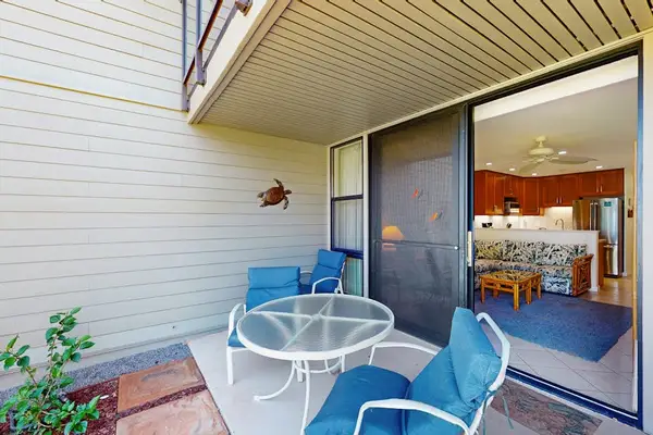 Breezy Patio With Resort Charm