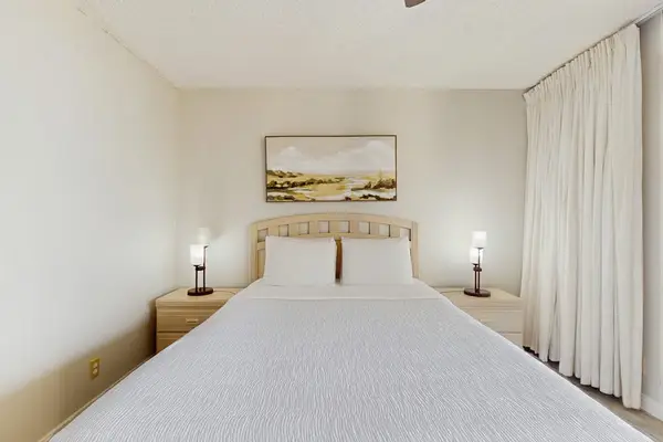 Serene Room With Coastal Comfort