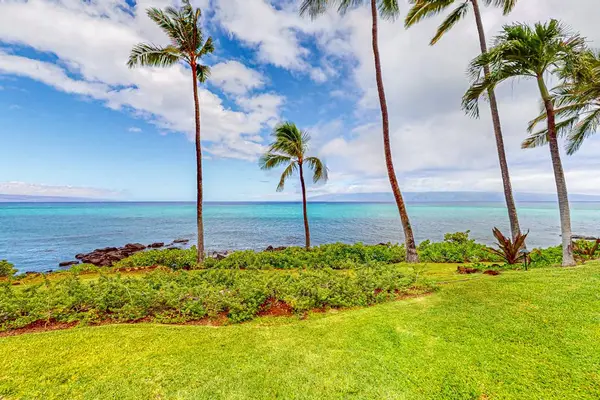 Mahina Surf Resort Resort