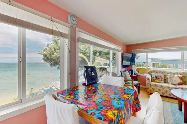 Charming dining area with beautiful ocean views
