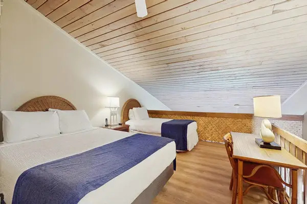 Queen bed and twin bed located in the loft for your additional guests.