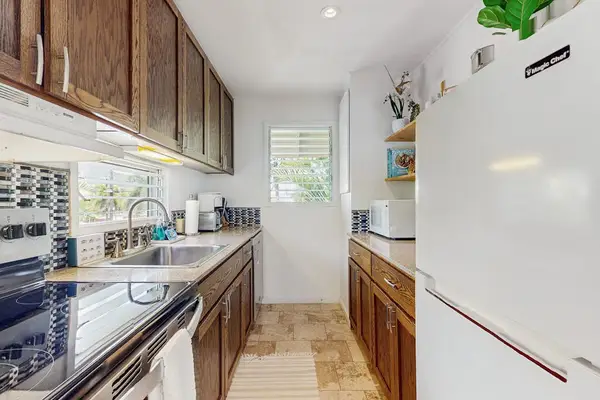 Fully Equipped Kitchen For Easy Meals