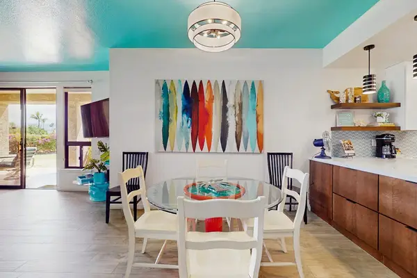 Bright Dining Area Near The Kitchen