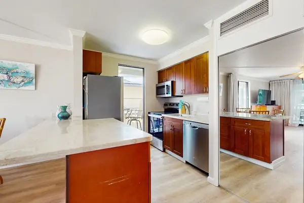 Fully Equipped Kitchen For Island Feasts