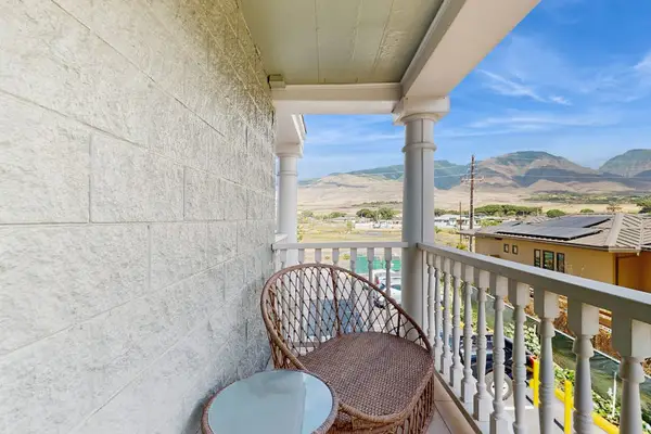 Private Lanai With Mountain Views