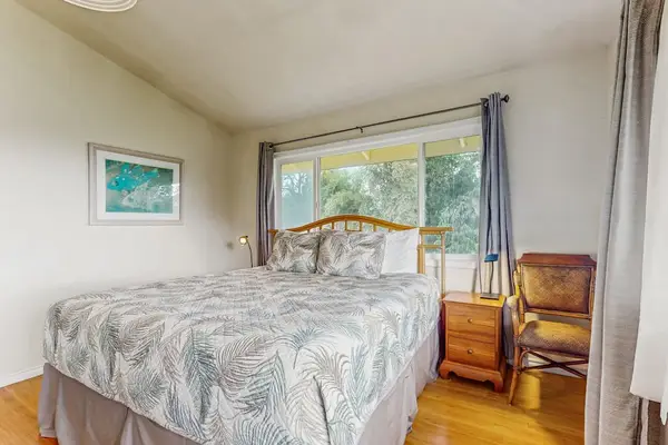 Wake Up Refreshed In Island Comfort