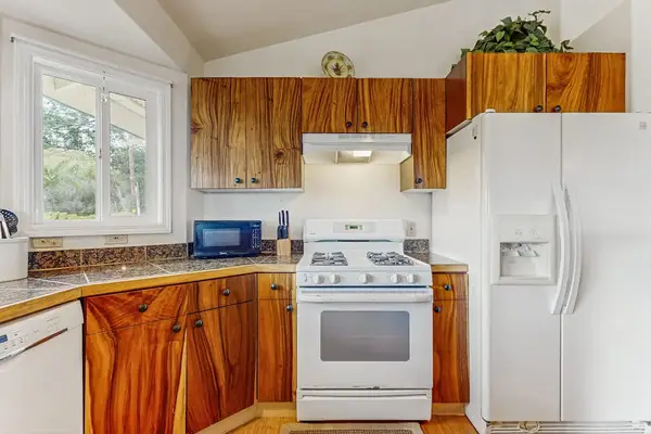 Well-Equipped Kitchen With Ample Workspace