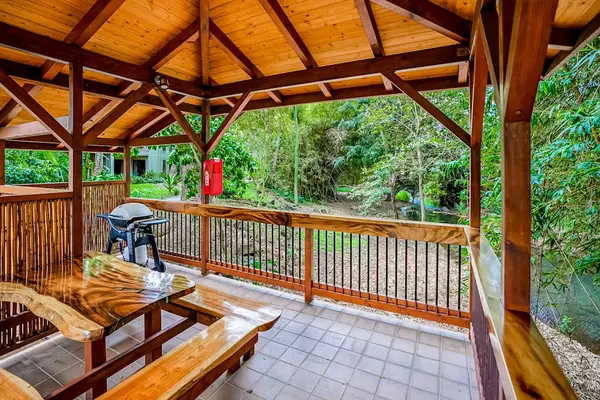 Open Air BBQ Pavilion Retreat