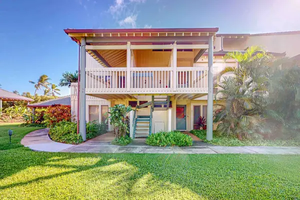 Unwind beneath swaying palms and tropical greenery daily