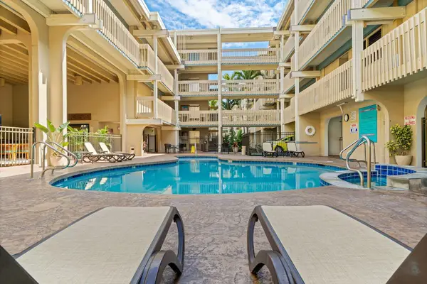 Relax And Recharge In The Sunny Resort Courtyard
