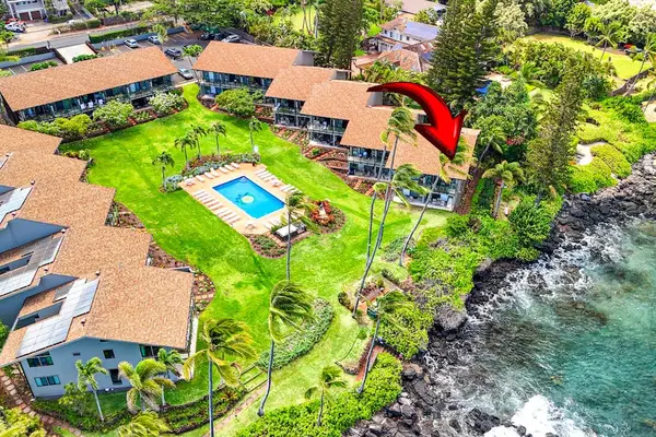 Bird's Eye View Of Oceanfront Paradise