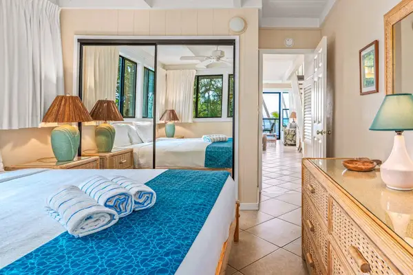 Your Cozy Island Sleeping Retreat