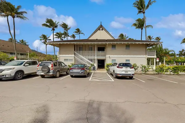 Convenient guest parking by the entrance