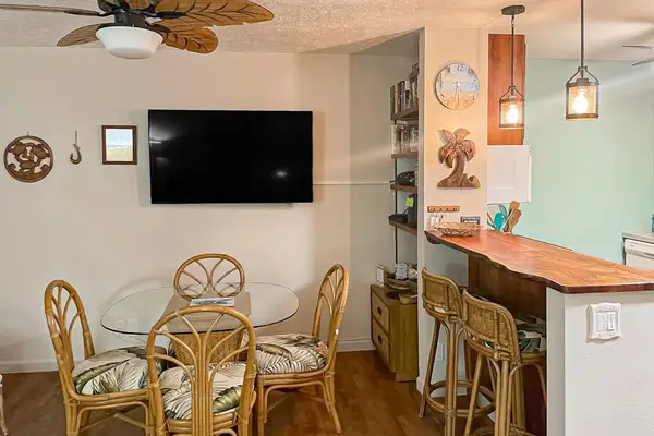 Dining Nook For Shared Meals
