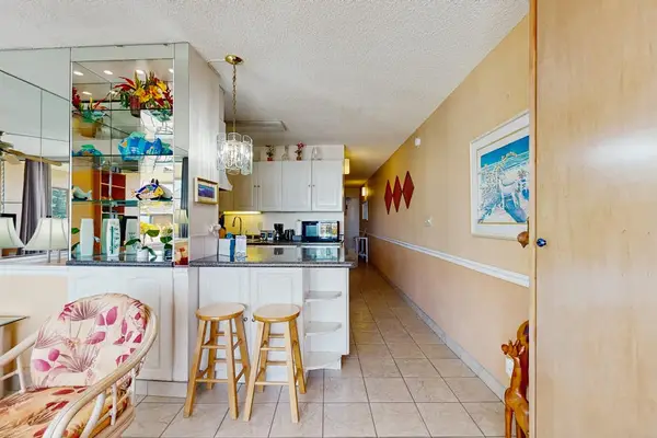 Kitchen Ready For Family Feasts