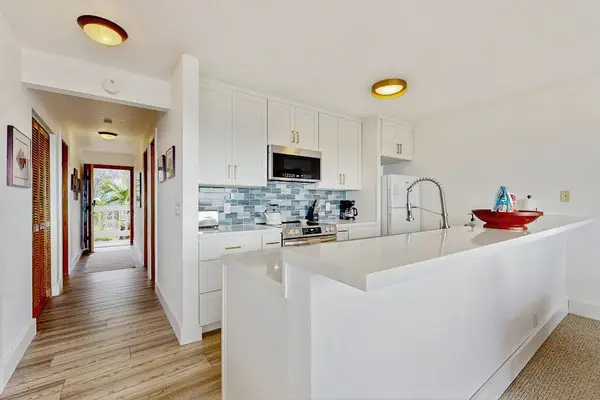 Modern Kitchen With Breakfast Bar