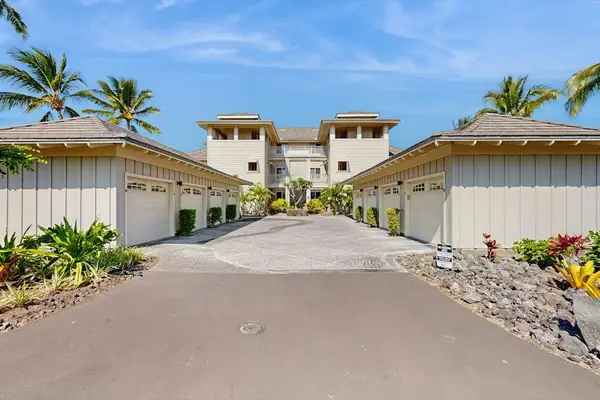 Welcoming resort entrance with ample parking