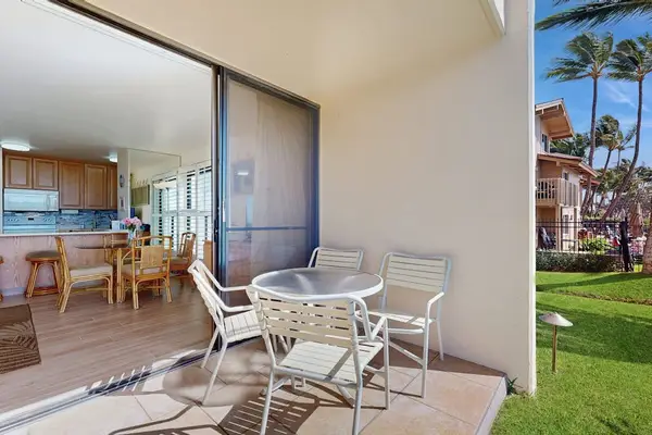 Cozy lanai with outdoor patio furniture