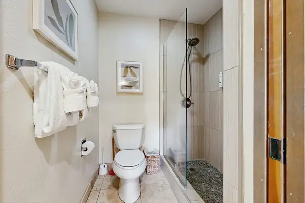 Walk-in shower for a refreshing start