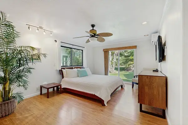 Tranquil Bedroom Surrounded By Nature