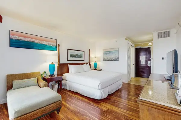 Bright Studio For Relaxing Getaways