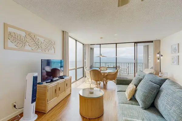 Wake Up To Stunning Ocean Views