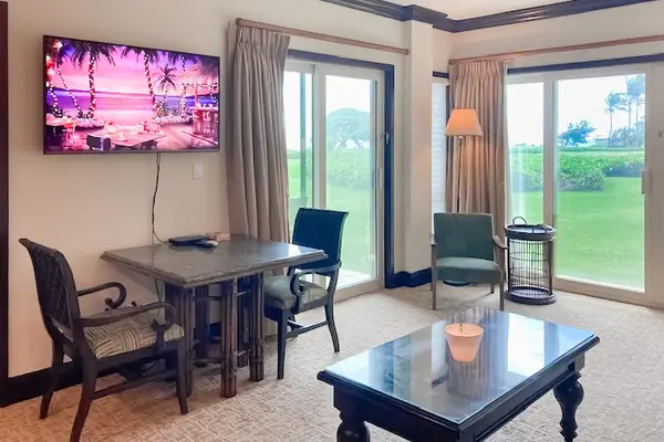 Unwind with your favorite shows on the flat-screen TV after a fun-filled day in the sun.