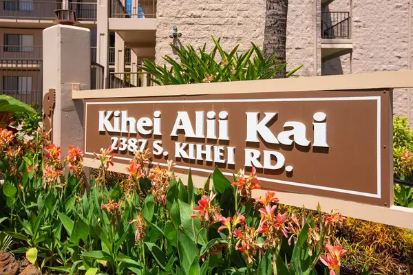 Welcome to Kihei Alii Kai, your tropical getaway in Maui