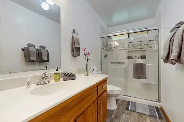 Fresh Full Bathroom With Double Vanity
