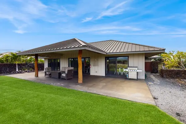 Spacious Covered Lanai For Entertaining
