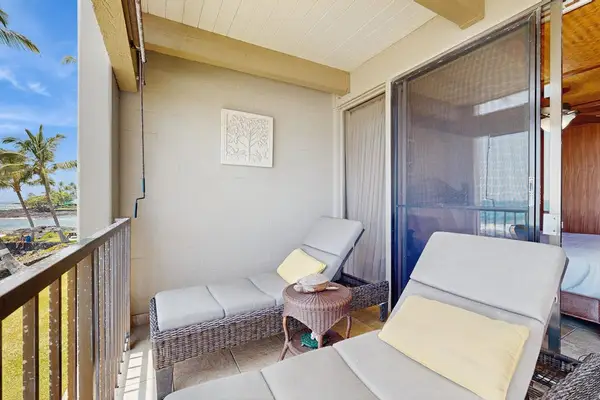 Unwind In Absolute Comfort On Scenic Oceanside Loungers