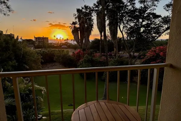 Balcony with beautiful garden views and amazing sunsets.