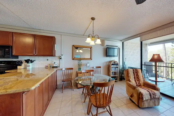 Open kitchen and dining area for easy meals together