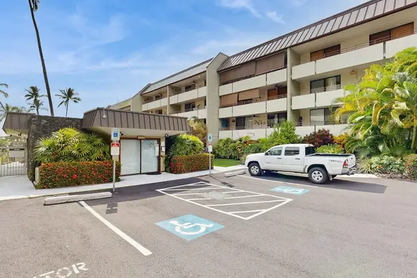 Convenient Resort Parking And Entrance
