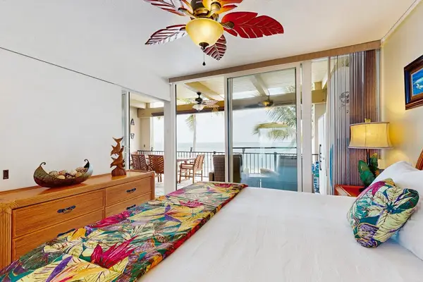Comfortable Bedroom With Private Lanai Access