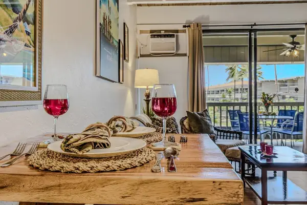 Cheers To Paradise With A Beautifully Appointed Dining Table