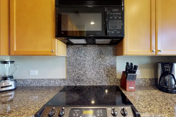 Glass Cooktop Range & Microwave Station