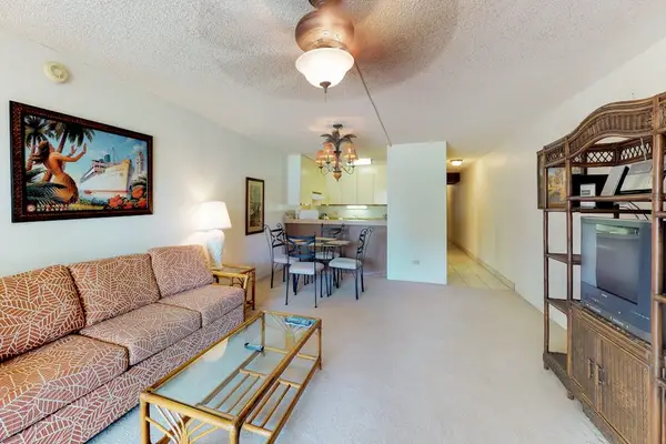Open Concept Living For Memorable Gatherings