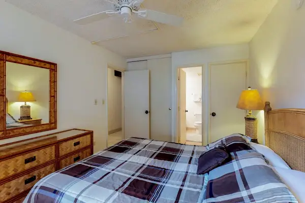 Cozy Guest Bedroom With Island Comfort