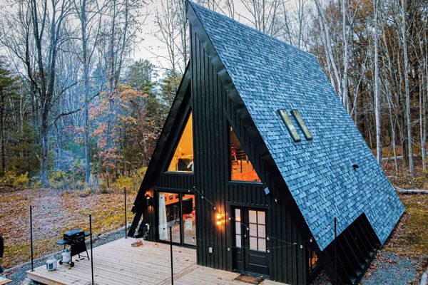 Ukihaus Hudson: Enchanting Hudson Valley A-Frame