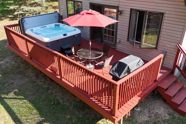 New!  Crystal Dreams – Lovely Chalet at Crystal Mt