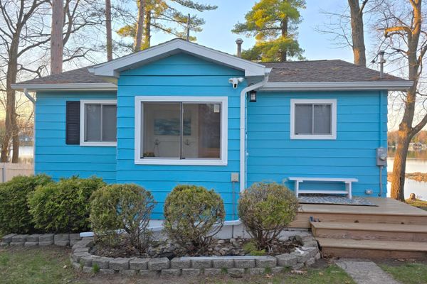 NEW!  Villa Adonis – Lakefront and Gorgeous!
